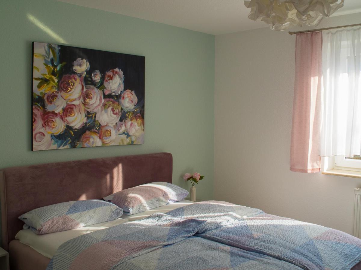 Geraeumige Ferienwohnung In Kindelbrueck Fuer Bis Zu 4 Personen - Barriefrei Extérieur photo